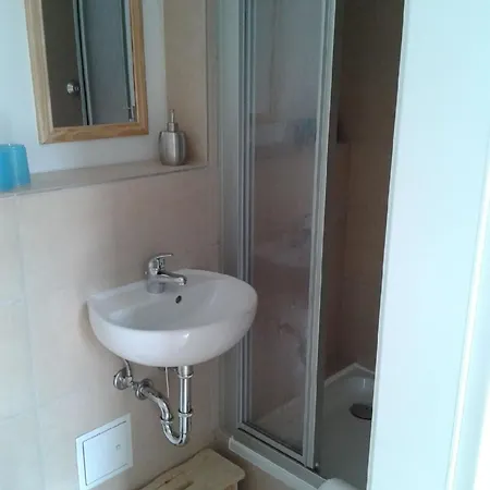 Fuer 2 Personen Ca 15 Qm In Zinnowitz, Ostseekueste Deutschland Usedom 公寓